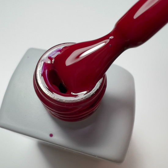 Gel polish Only red 04 8ml