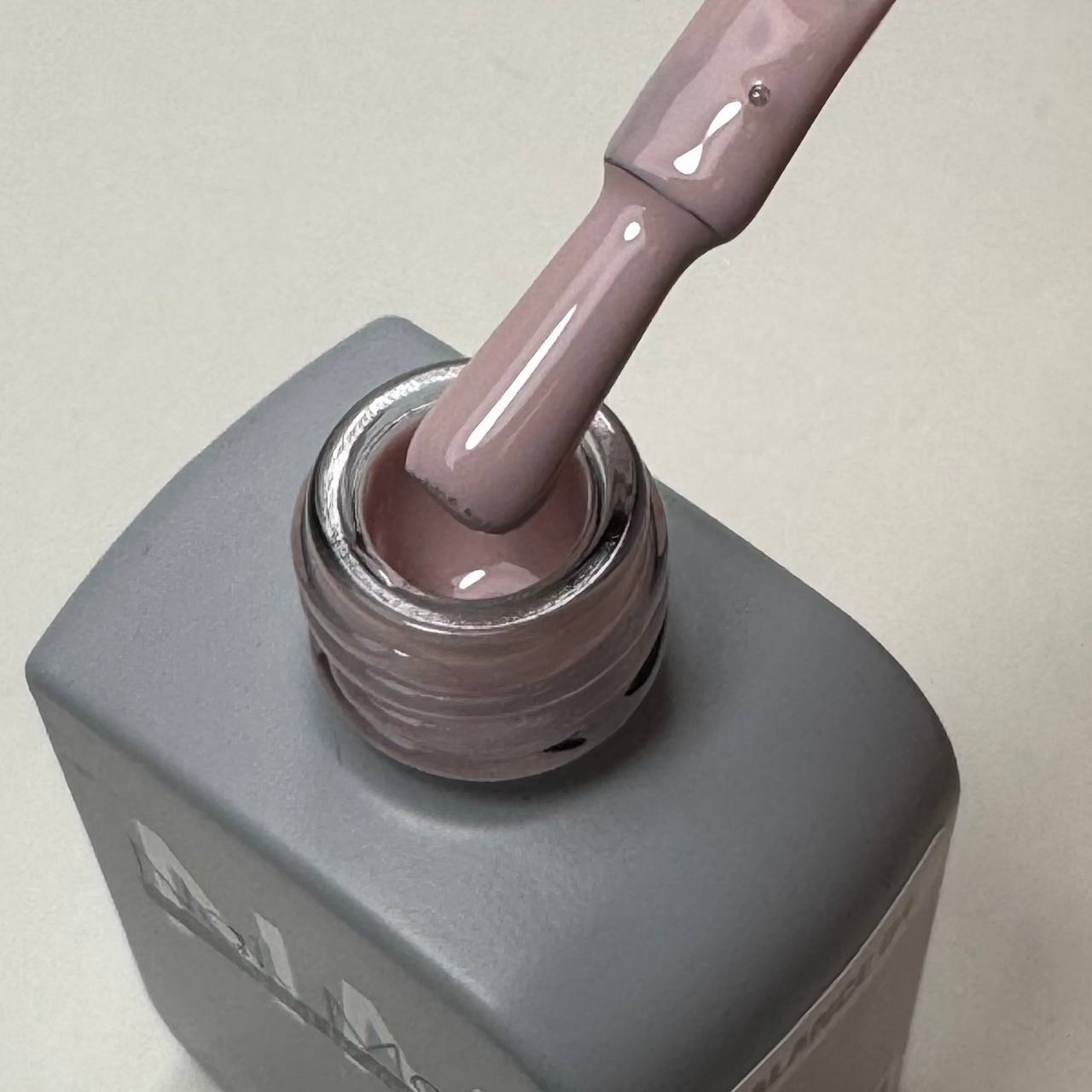 gel polish Balance 04 8ml